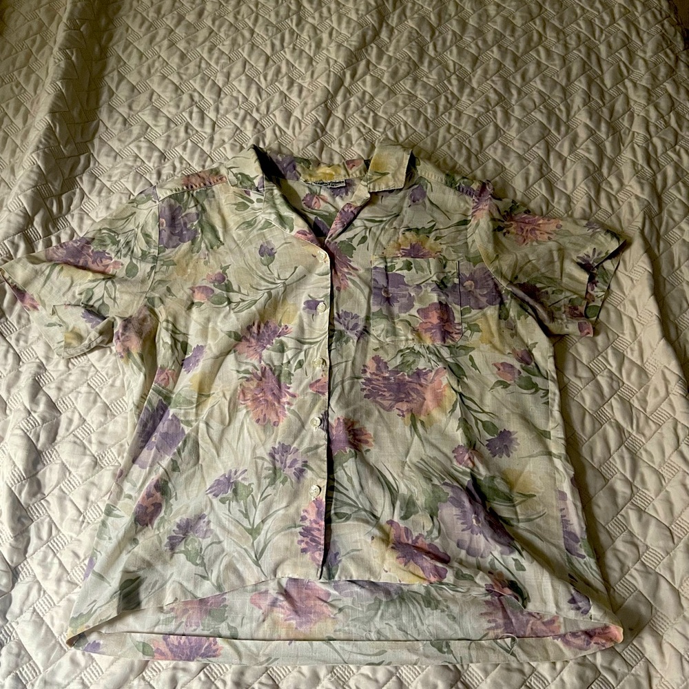 Alfred dunner button down and skirt set